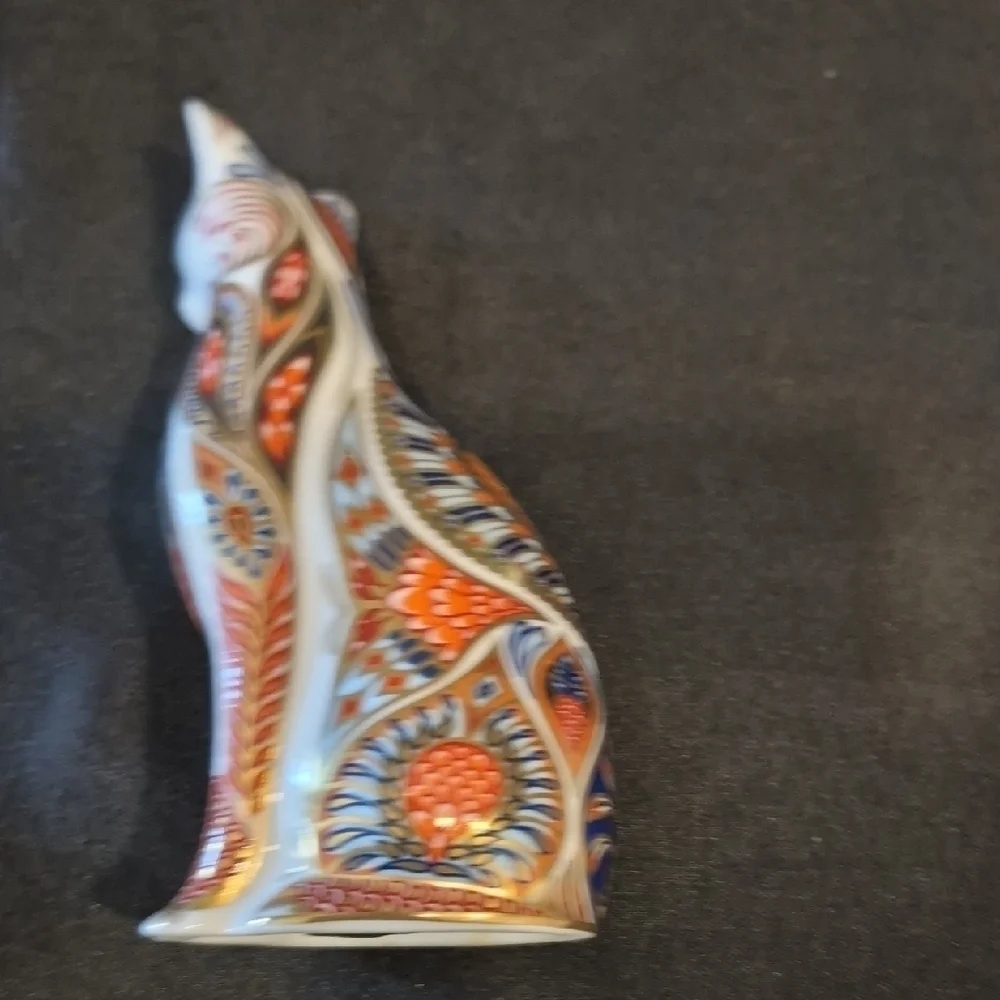 Royal Grand Derby Siamese Imari Porcelain Cat.